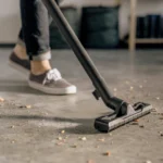 ⁦مكنسة كارشر WD 4 S رطبة وجافة – 1000 وات – سعة 25 لتر – خزان ستانلس ستيل⁩ - الصورة ⁦3⁩
